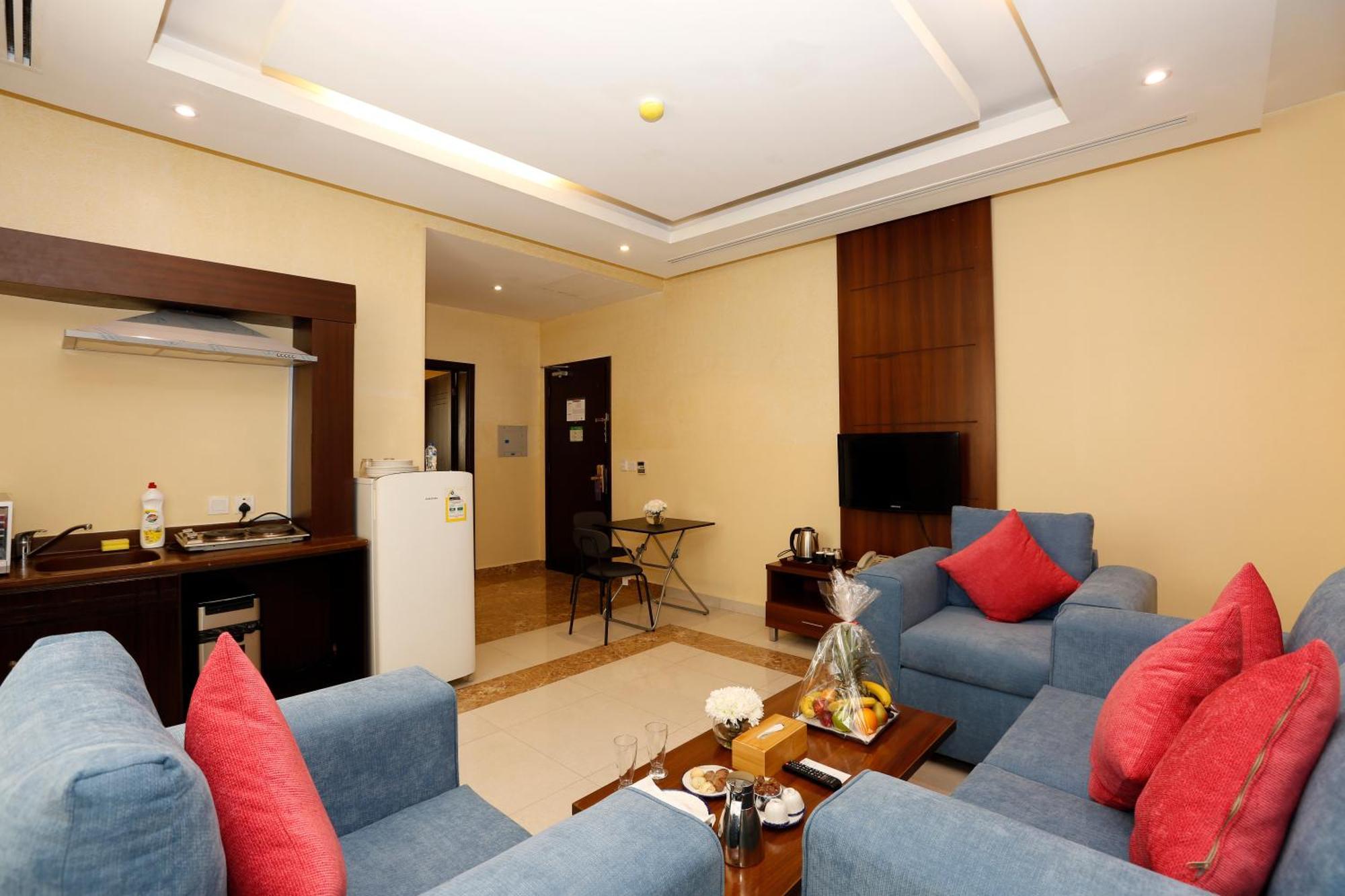 Hotelier Suites By Cantonal Riaad Buitenkant foto
