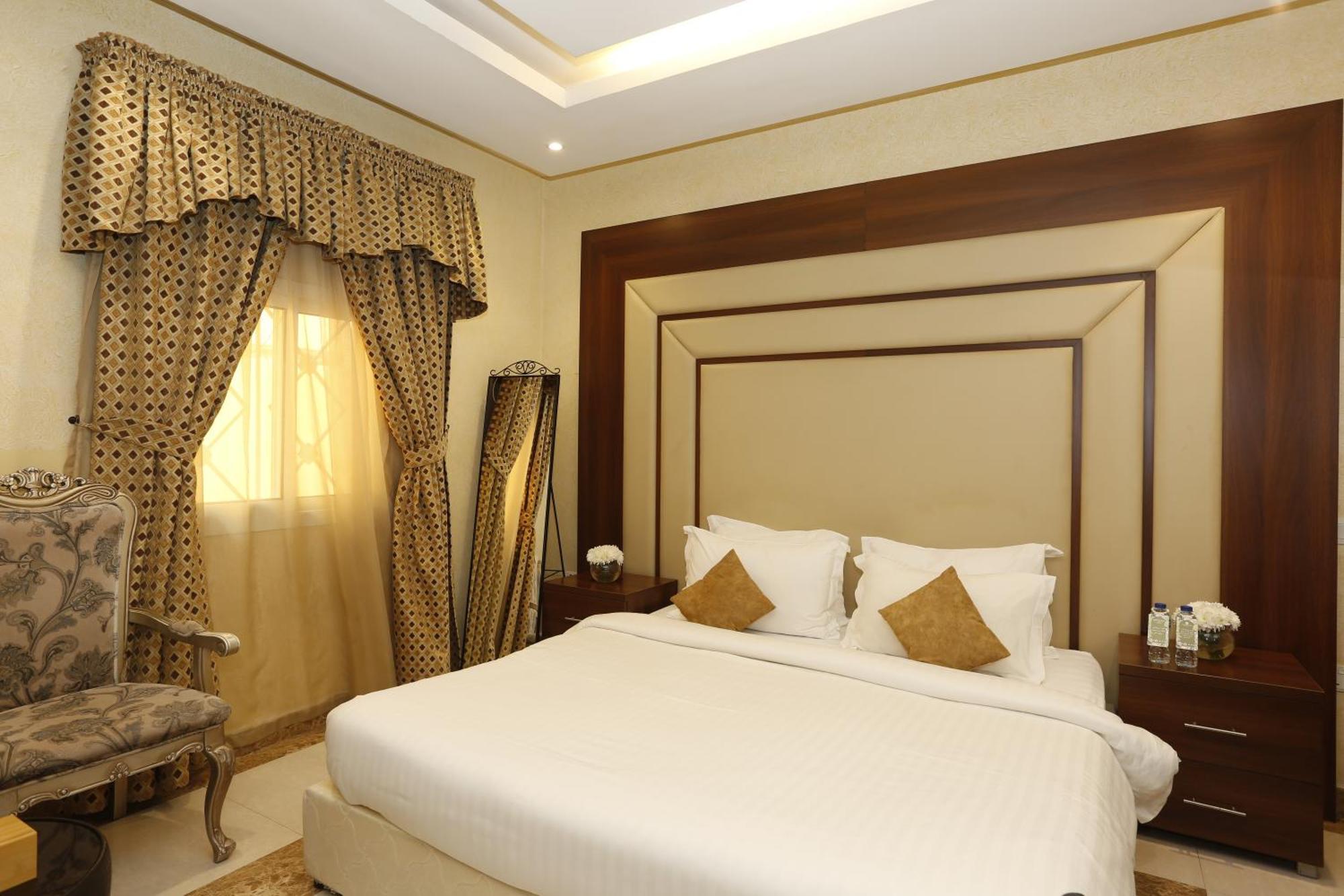 Hotelier Suites By Cantonal Riaad Buitenkant foto