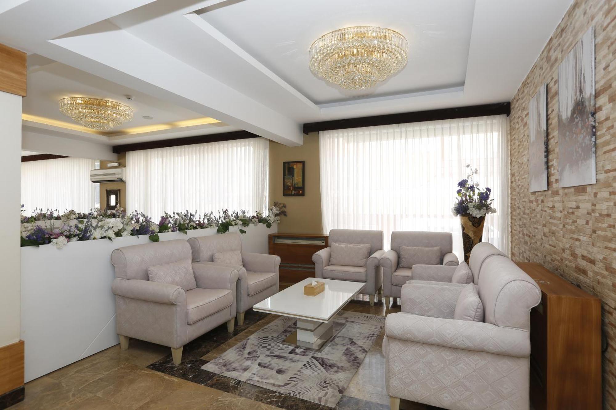 Hotelier Suites By Cantonal Riaad Buitenkant foto