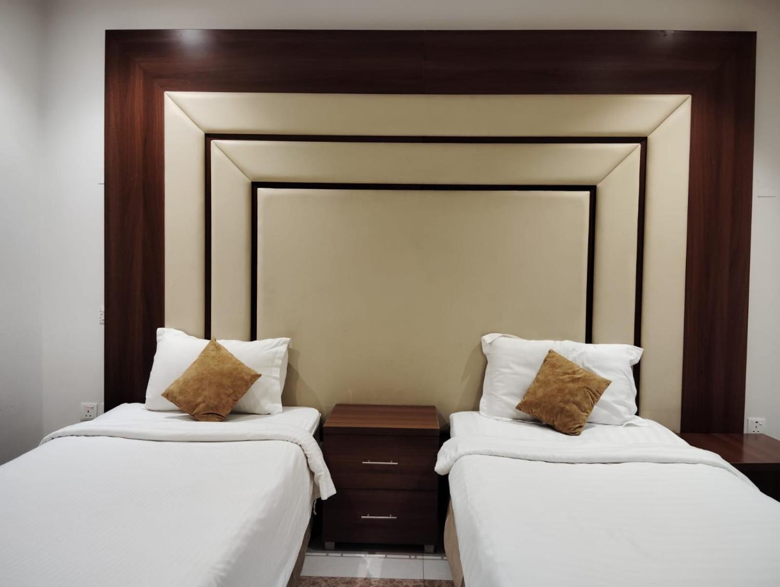 Hotelier Suites By Cantonal Riaad Buitenkant foto