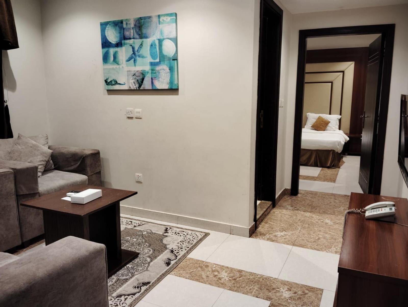 Hotelier Suites By Cantonal Riaad Buitenkant foto